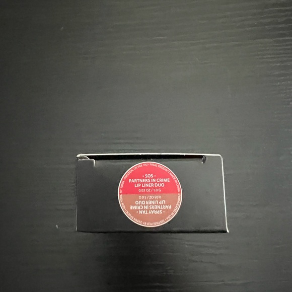 Qveen Studio lip liner duo - Picture 2 of 2